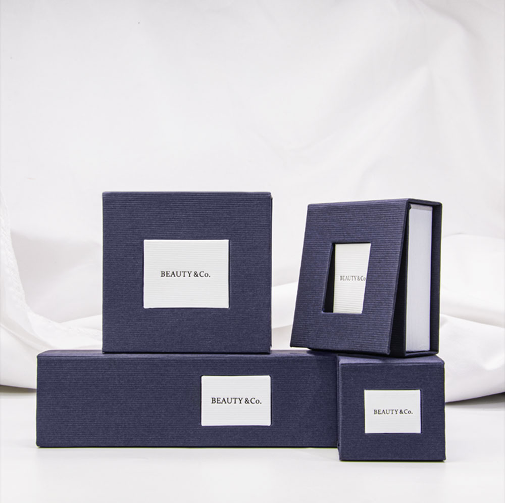 Magnetic Jewelry Box For Jewelry