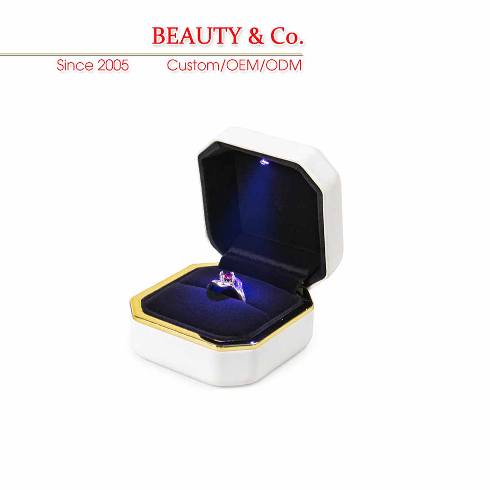 Led Light PU Leather Jewellery Packaging 