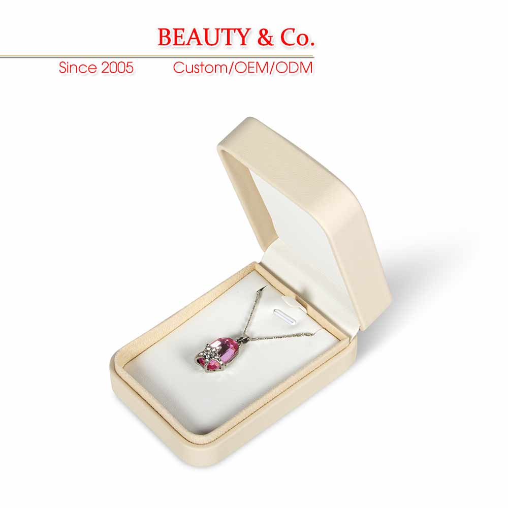  Jewellery storage box