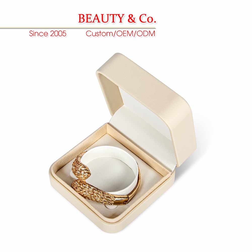  Jewellery storage box