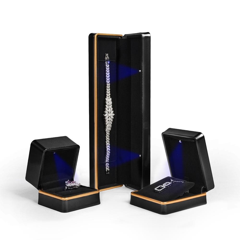 packaging for jewelry business