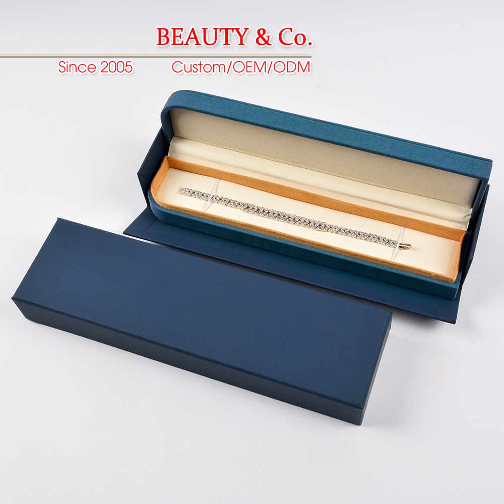 luxury box for putting jewelry