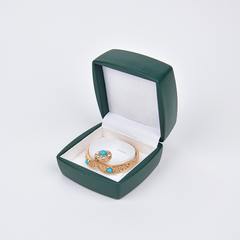 Luxury Jewelry Boxes