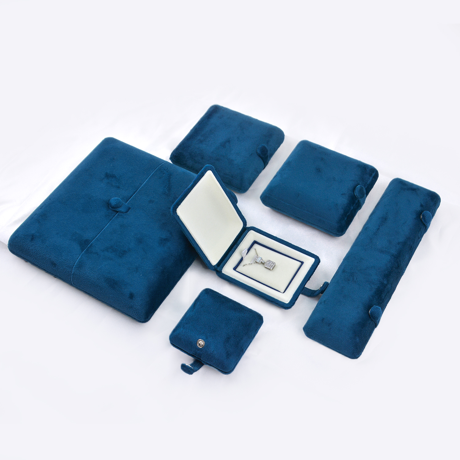 Custom Velvet Travel Jewelry Case