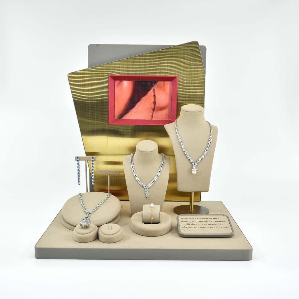 Display jewelry equipment