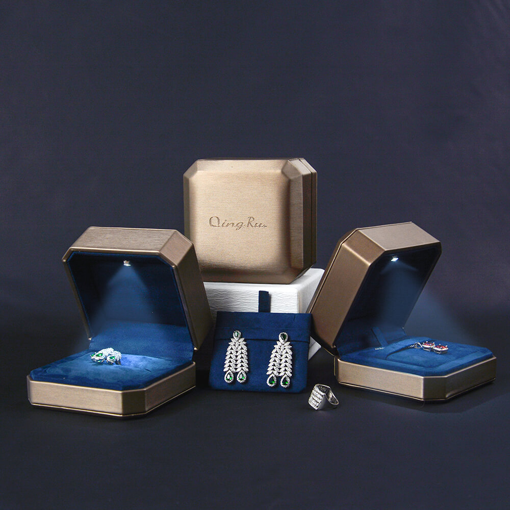 Exquisite Jewelry Boxes