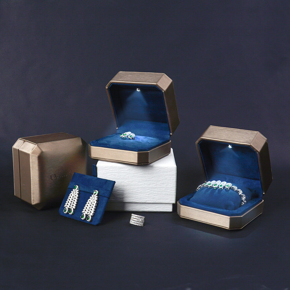 Exquisite Jewelry Boxes