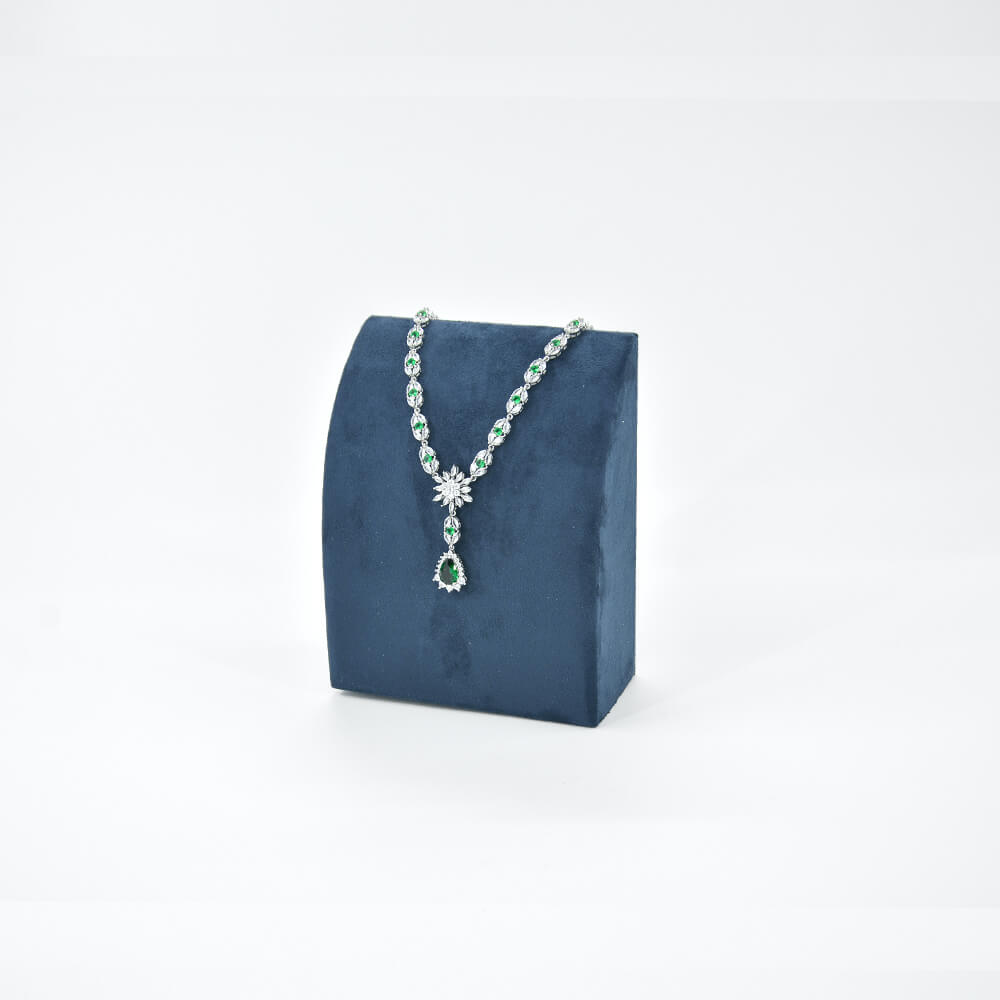 Premium Display Props